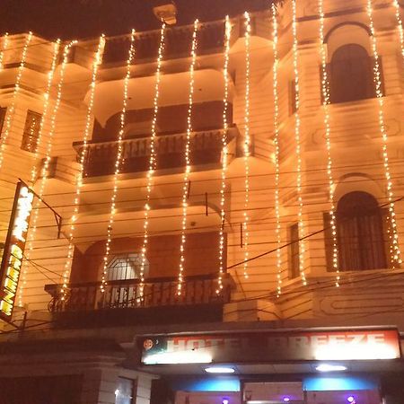 Breeze Hotel Siliguri Zewnętrze zdjęcie
