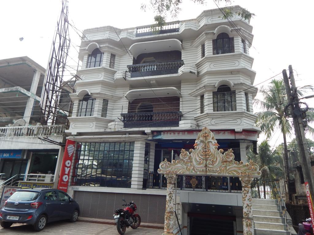 Breeze Hotel Siliguri Zewnętrze zdjęcie