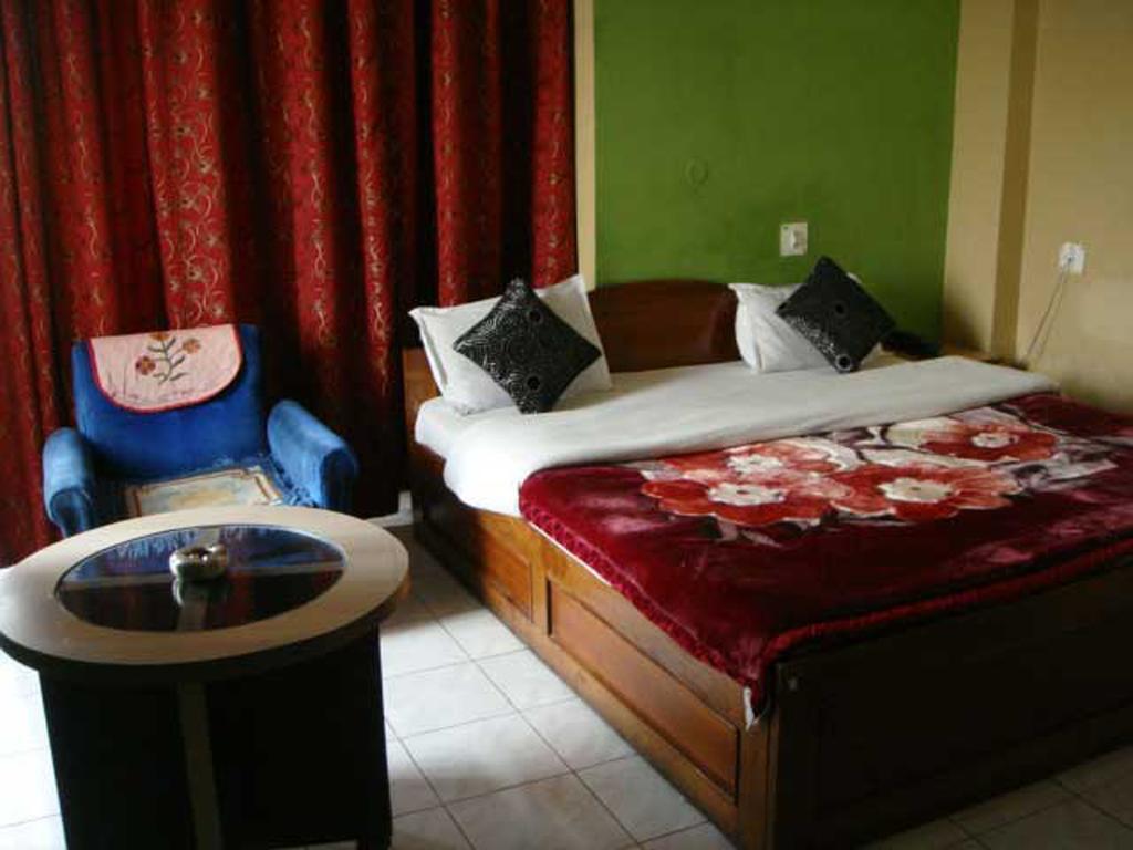 Breeze Hotel Siliguri Pokój zdjęcie