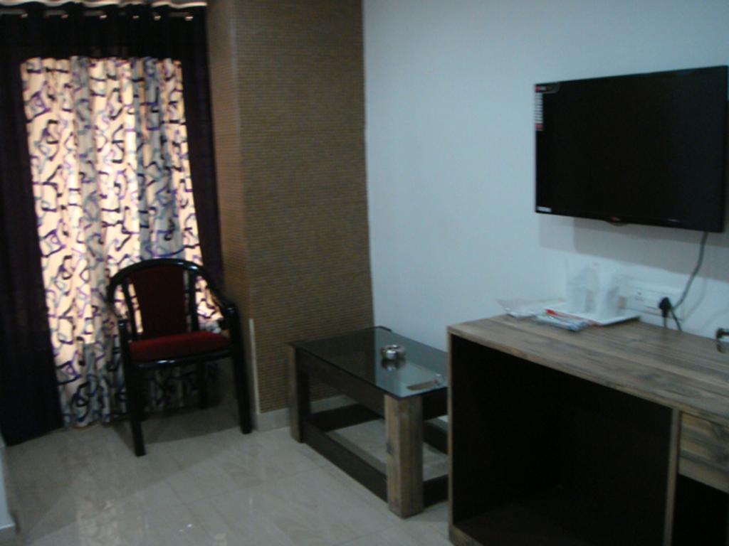Breeze Hotel Siliguri Pokój zdjęcie